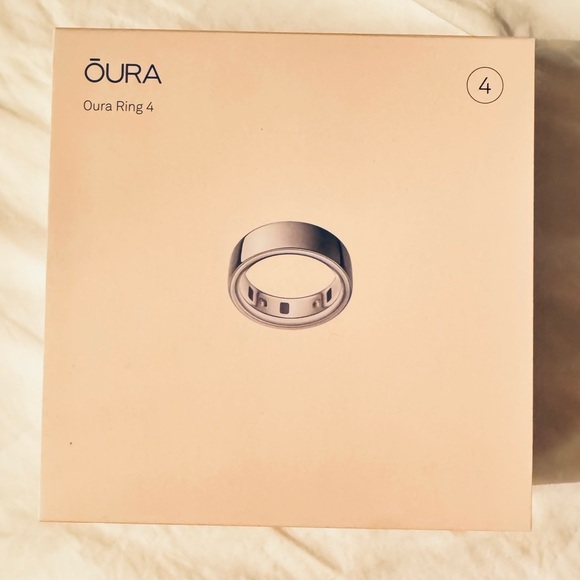 OURA | generation 4 ring - Picture 3 of 6